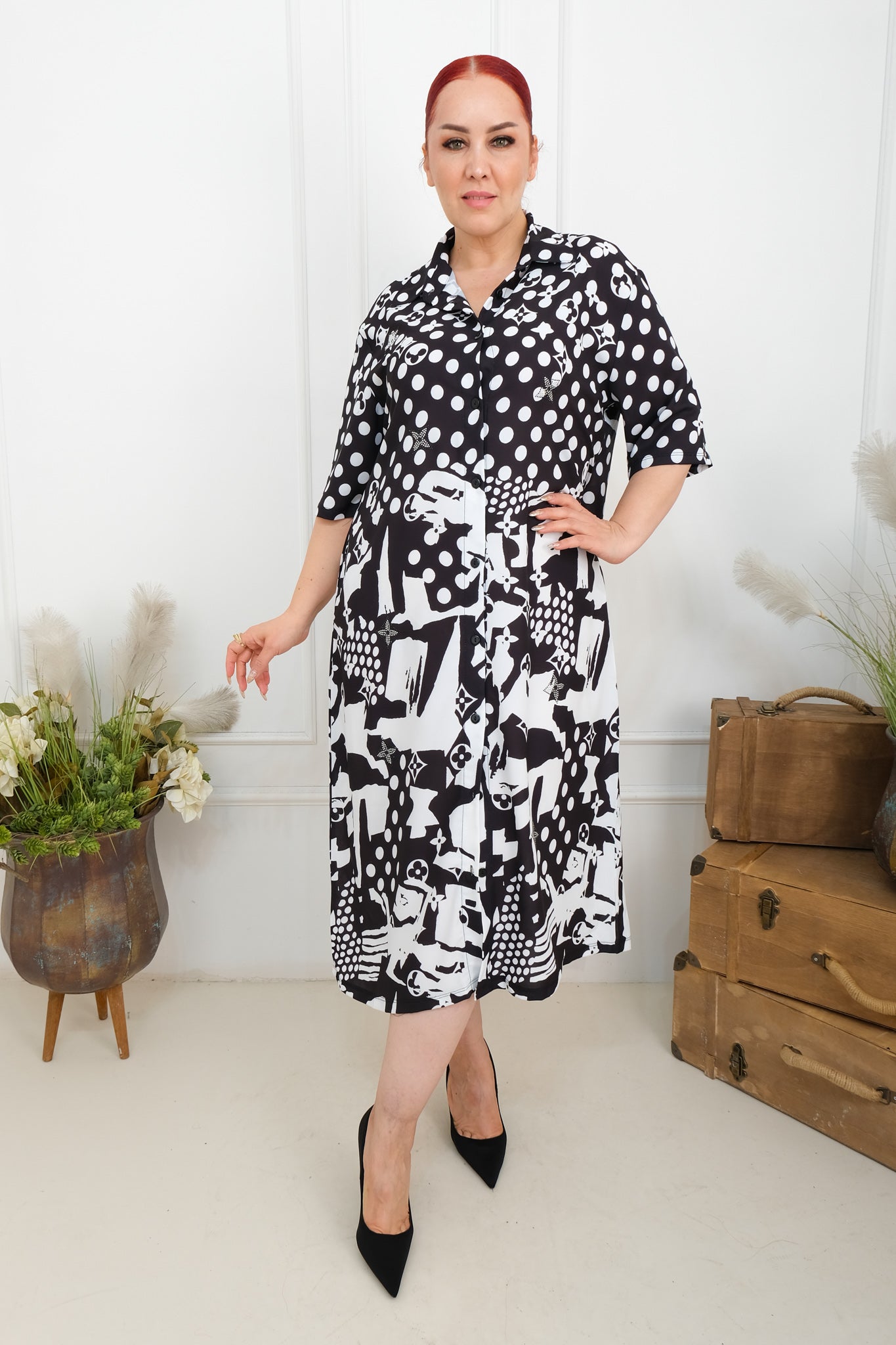 Dámské maxi košilové šaty – moderní vzor, černobílé, elegantní střih