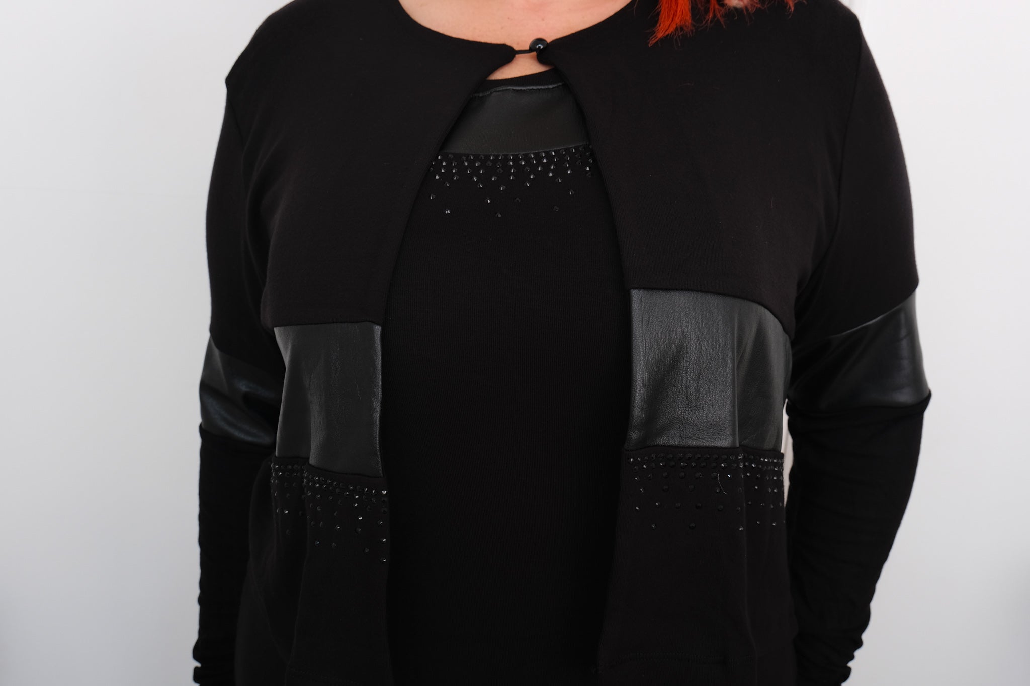 Dámský dvoudílný komplet šaty + krátký kabátek