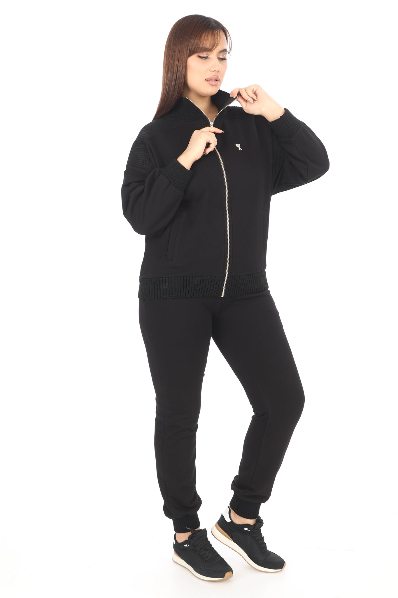 Dámský černý set s límcem - svetrová mikina se zipem a kalhoty