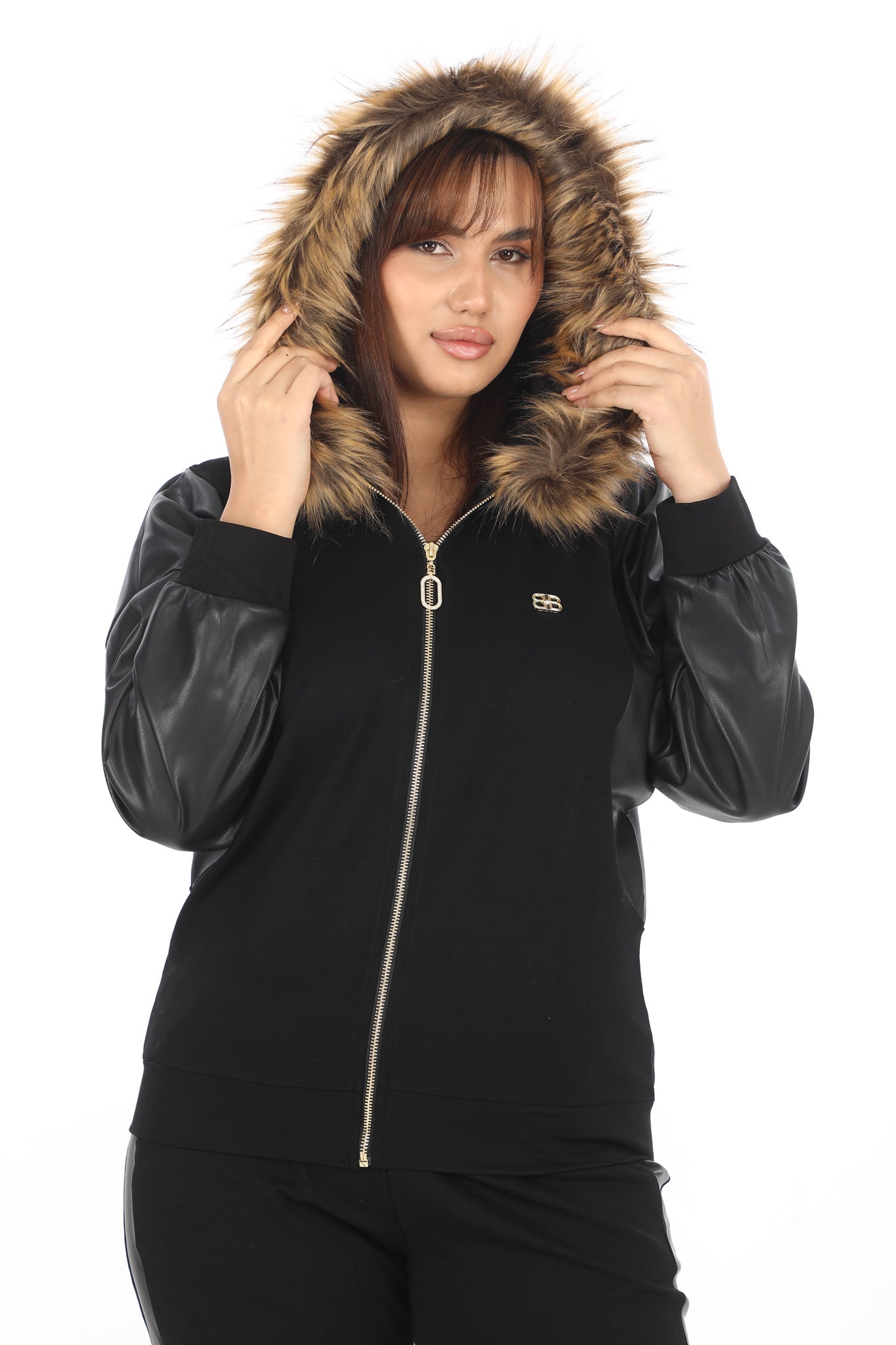 Dámský set s kapucí lemovanou kožešinou a koženkovými detaily - mikina a kalhoty