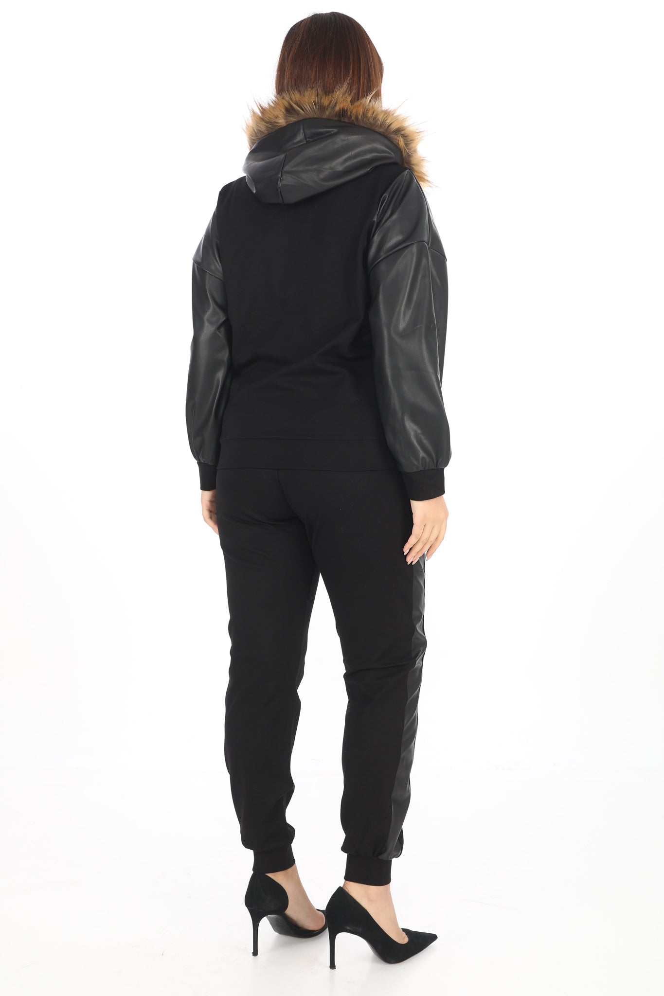 Dámský set s kapucí lemovanou kožešinou a koženkovými detaily - mikina a kalhoty