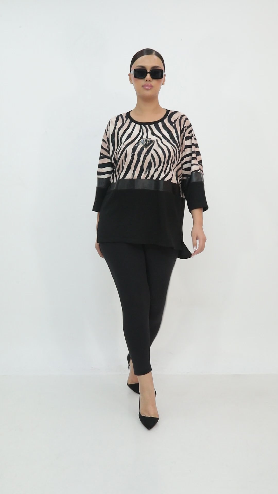 Dámská halenka se zvířecím vzorem