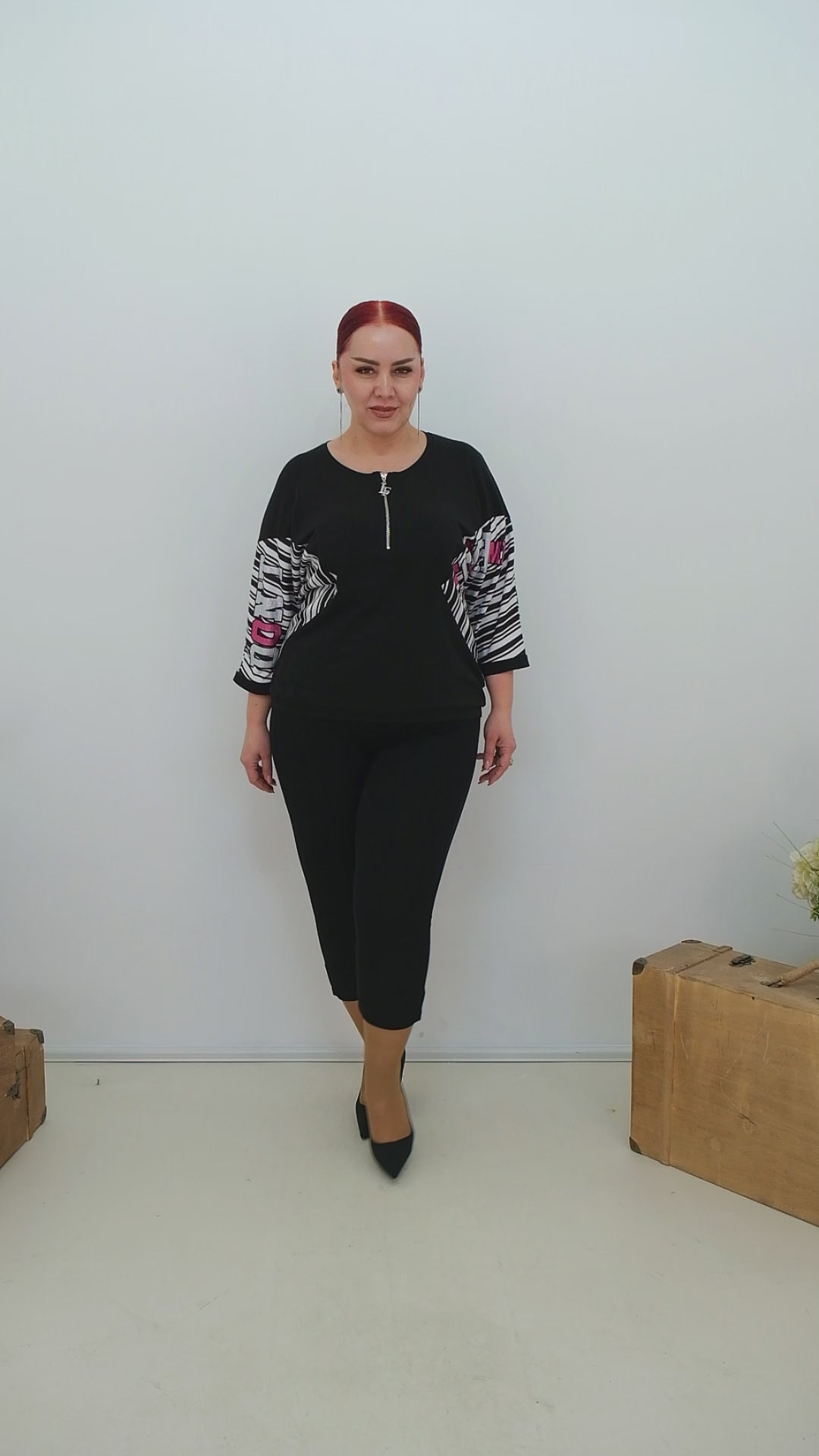 Mikina "don't touch me"