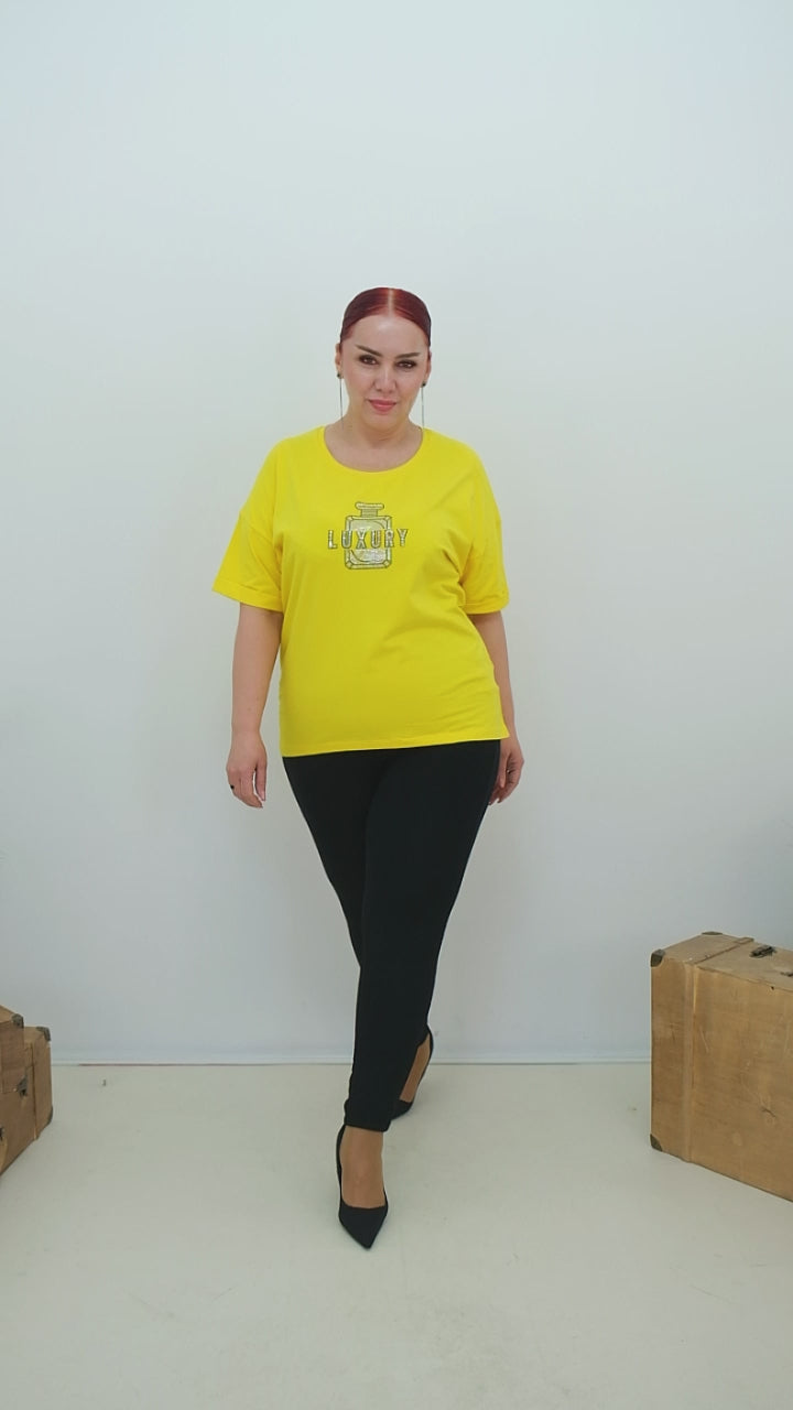 Stylové dámské tričko s kamínky "Luxury" - volný střih, krátký rukáv