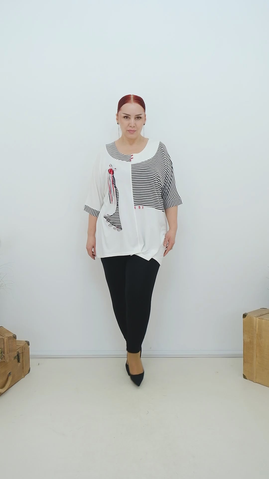 Tričko „Lady in Line“