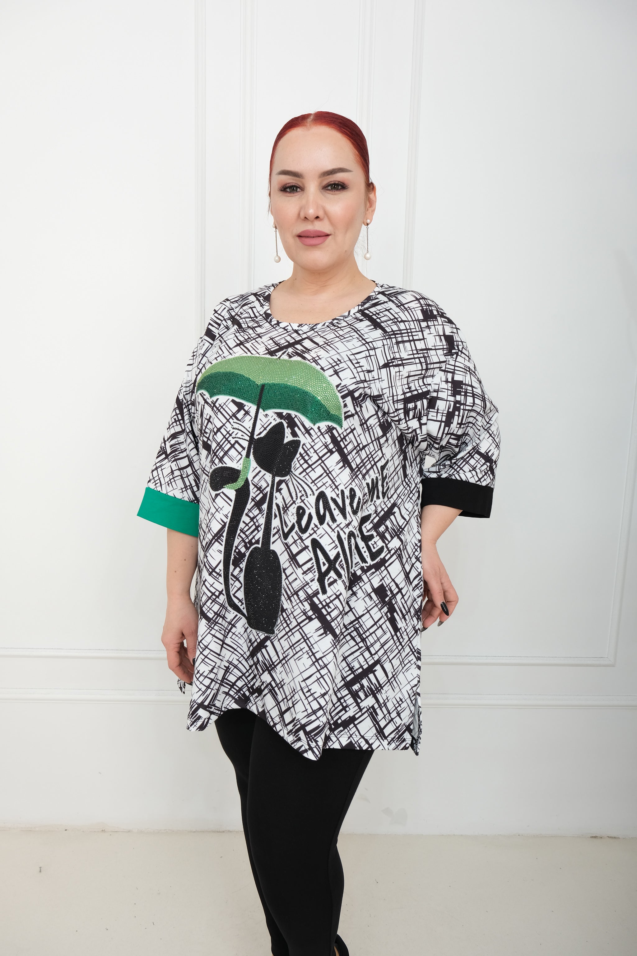 Halenka s kočičím humorem