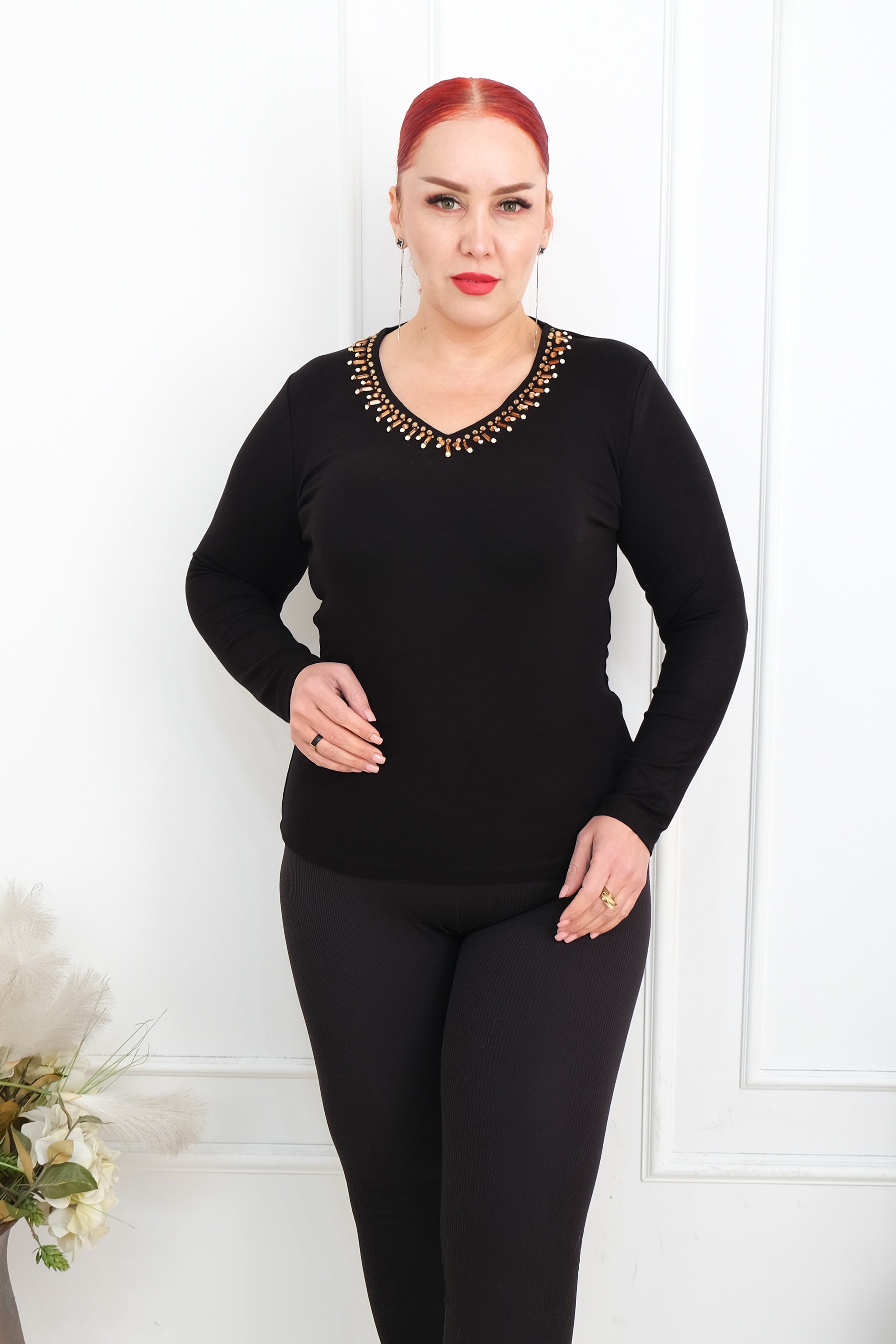 Něžná halenka kamínky a korálky