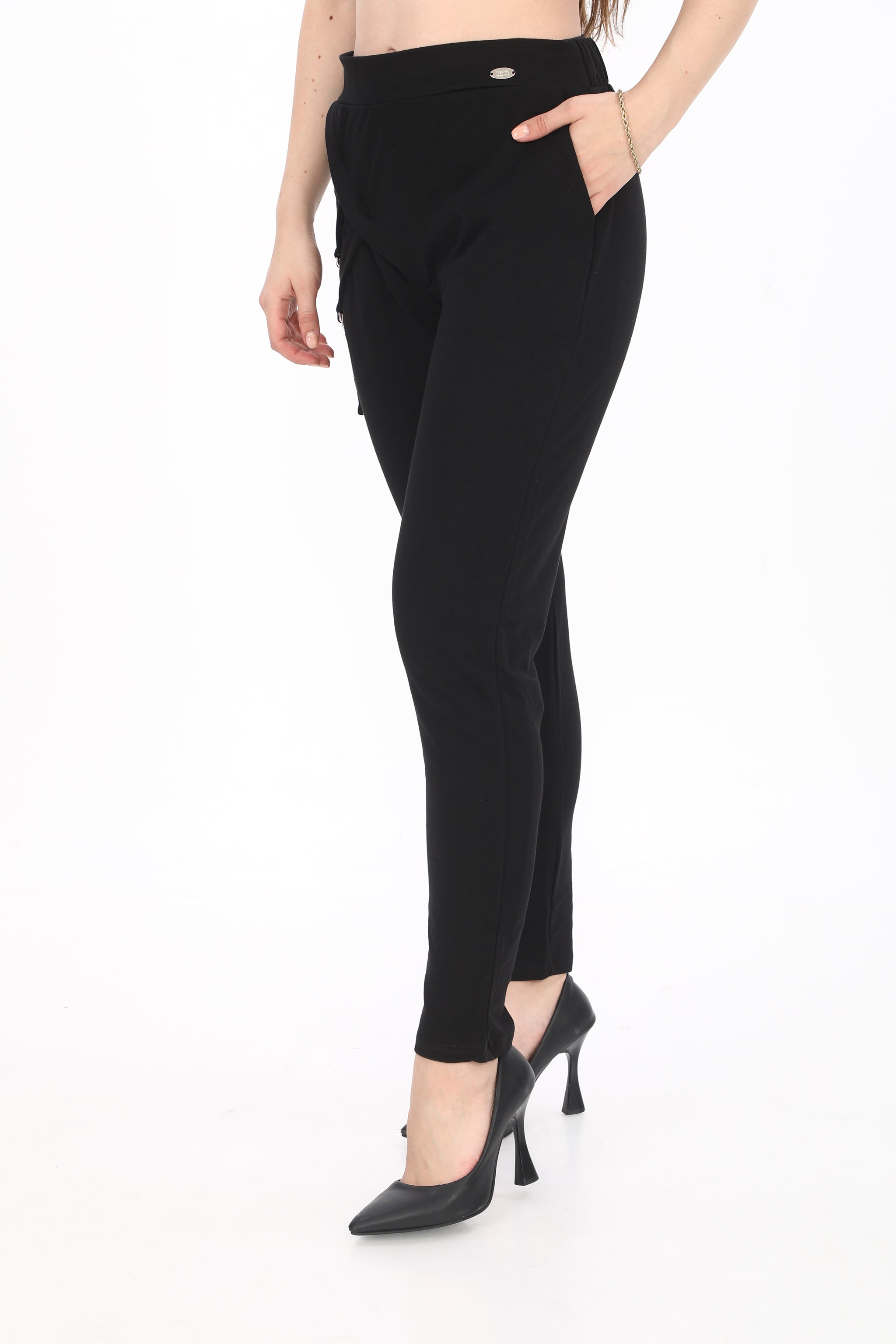 Dámské černé bavlněné kalhoty s elastickým pasem