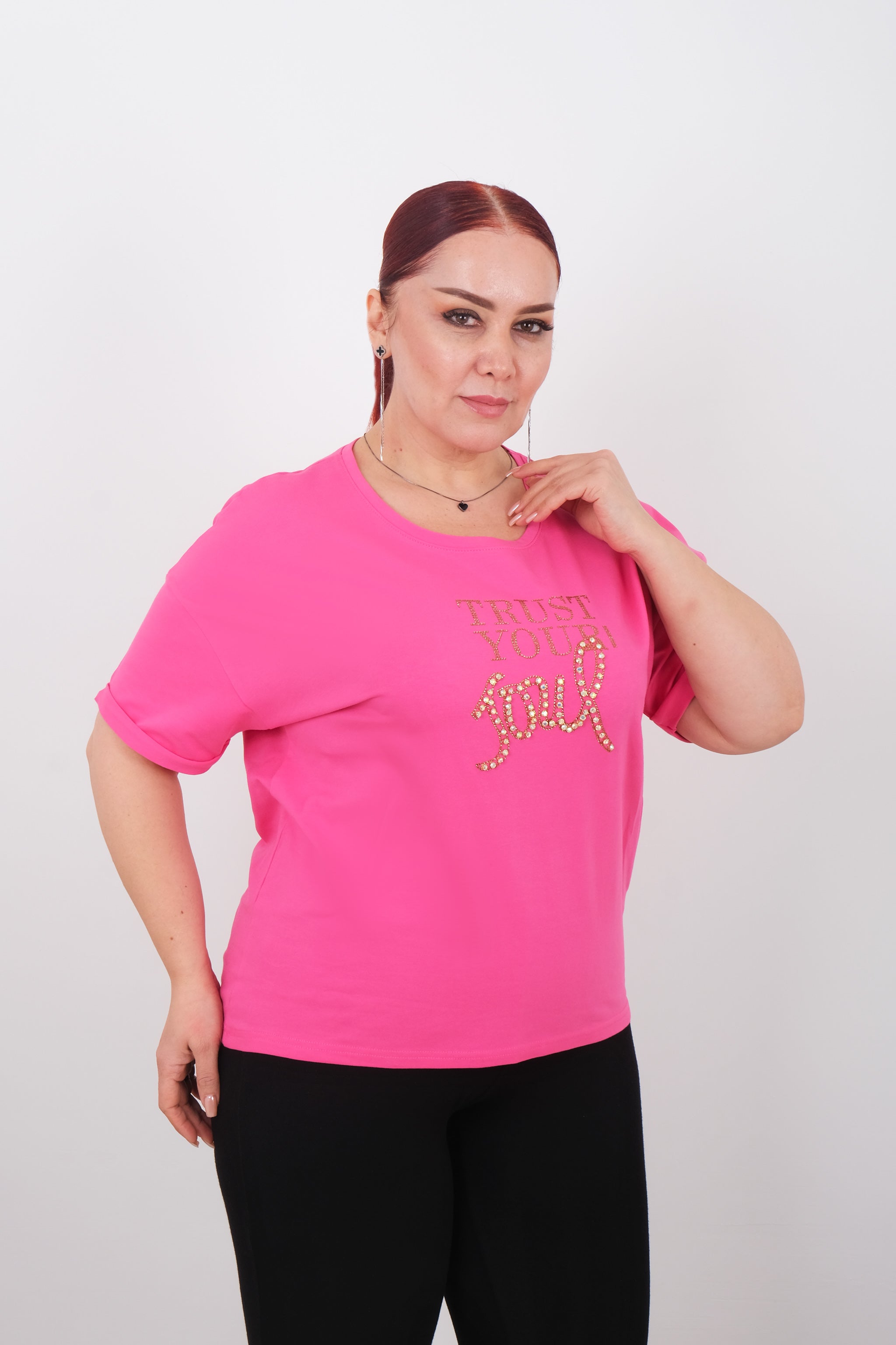 Stylové dámské tričko se zlatými kamínky "Soul" - volný střih, krátký rukáv
