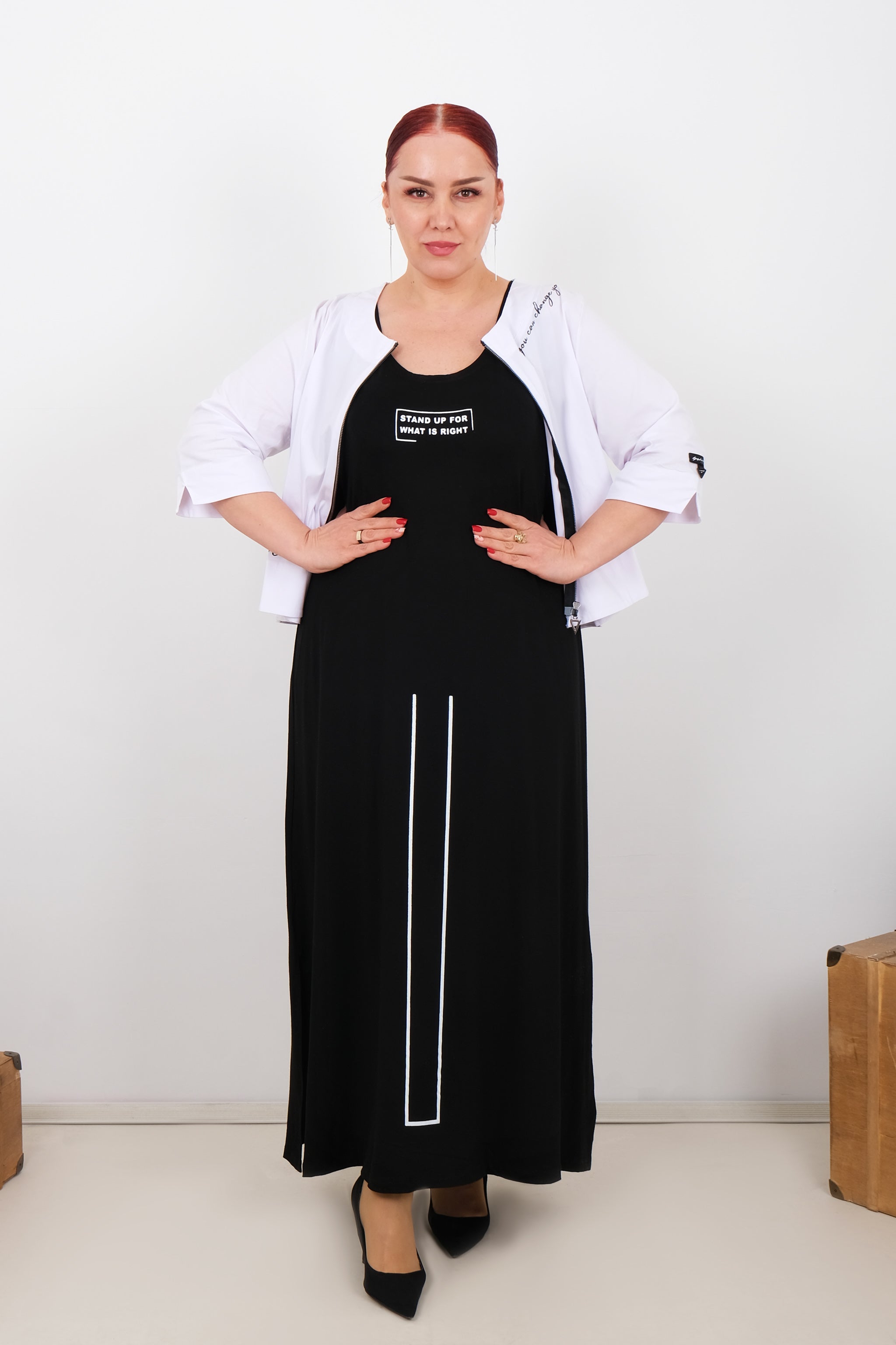 Trendy set – šaty s krátkým blejzrem