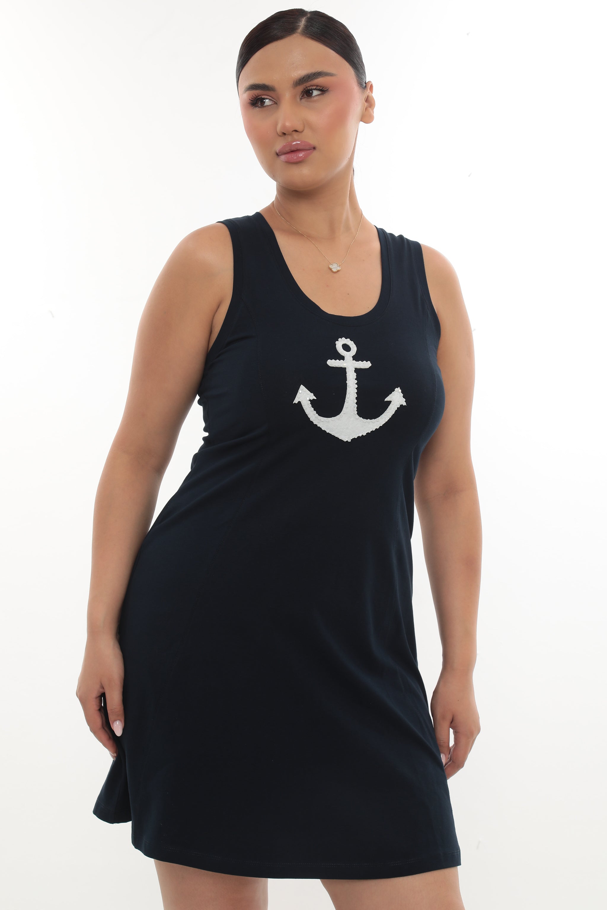 Ležérně elegantní šaty Kotva