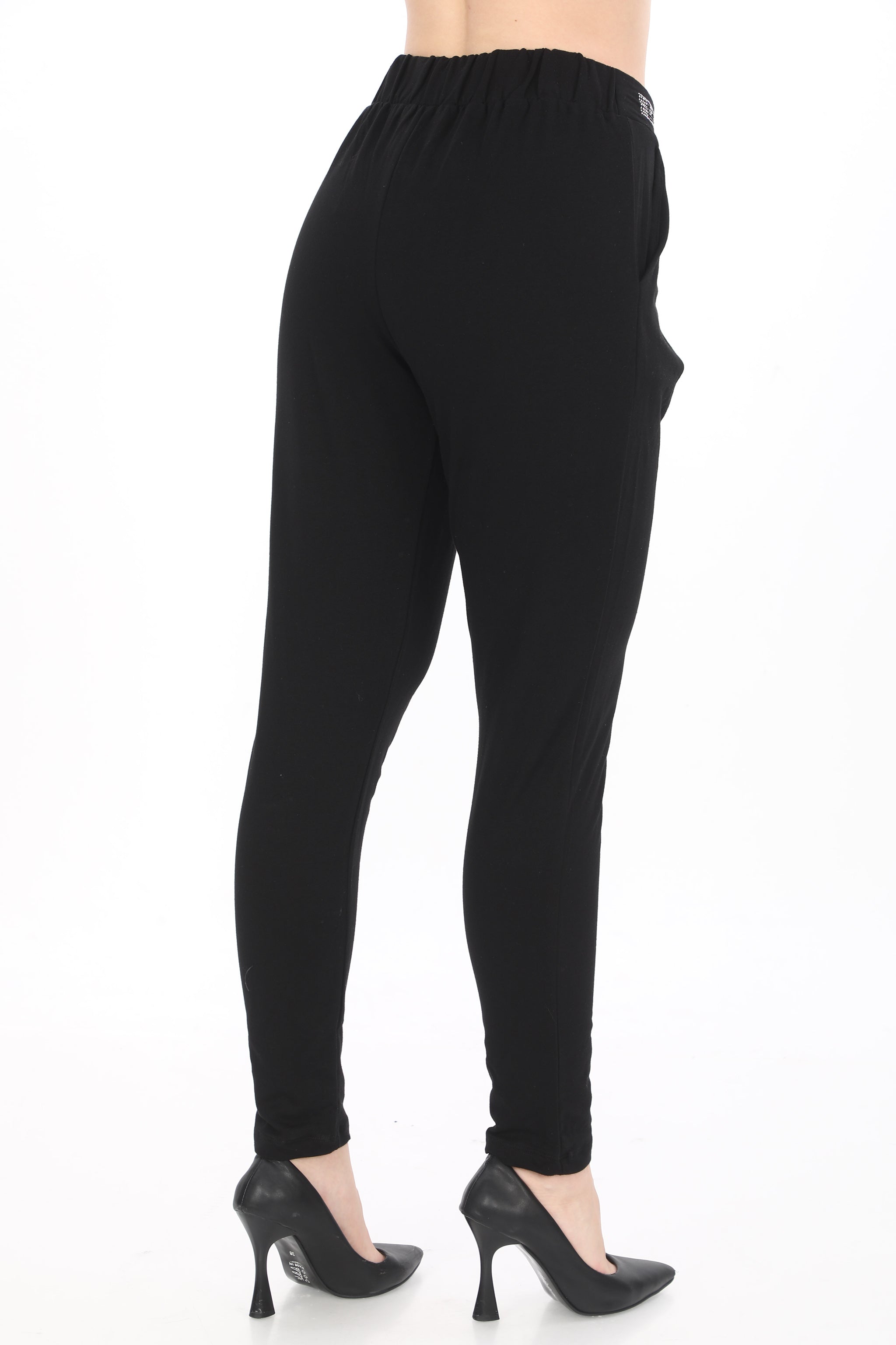 Dámské černé slim kalhoty s kamínky v pase