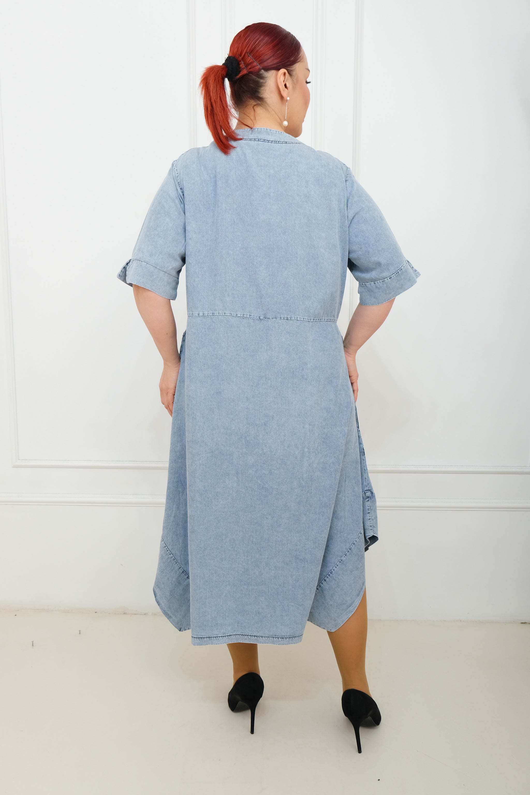 Džínové šaty "Stronger"