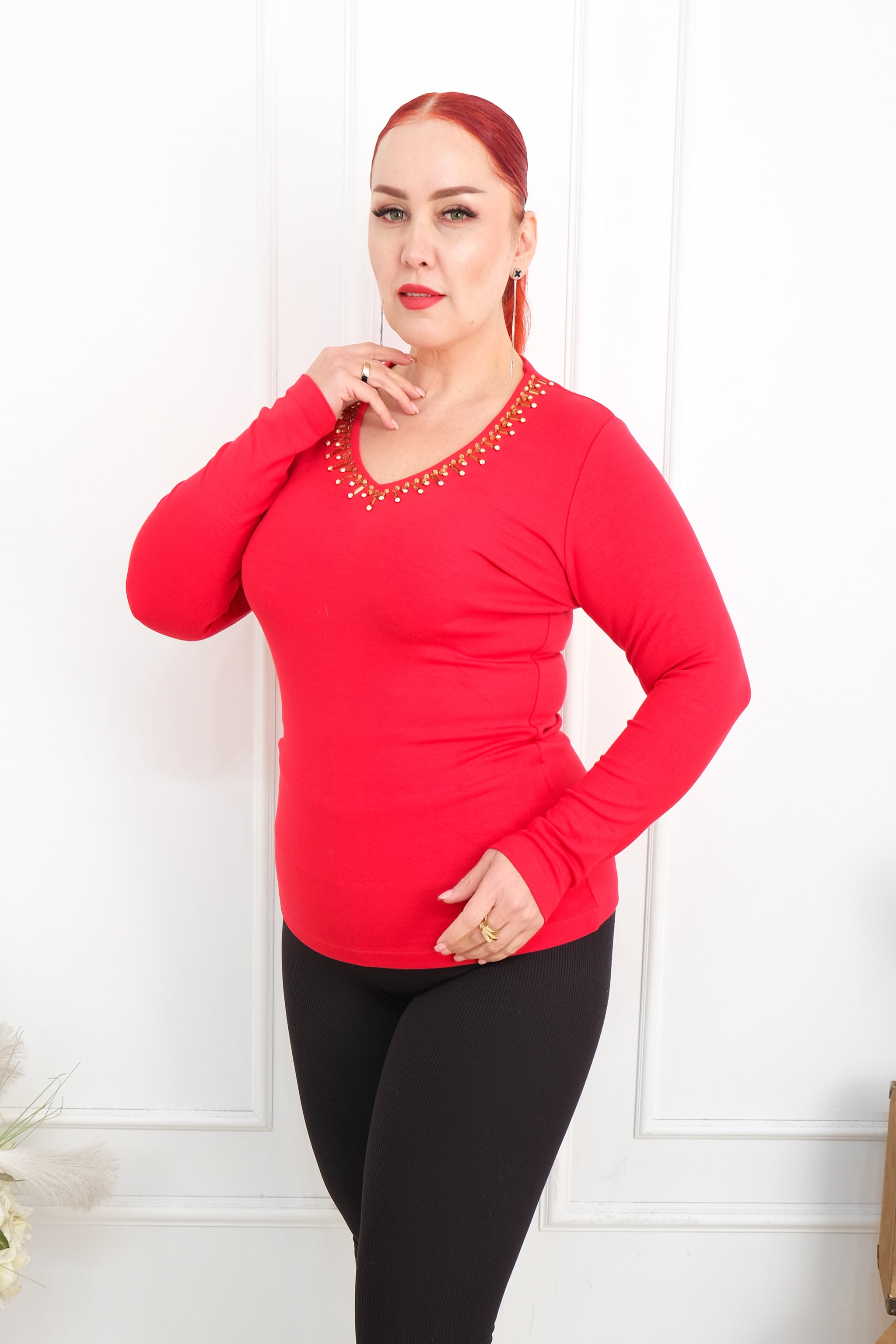 Něžná halenka kamínky a korálky