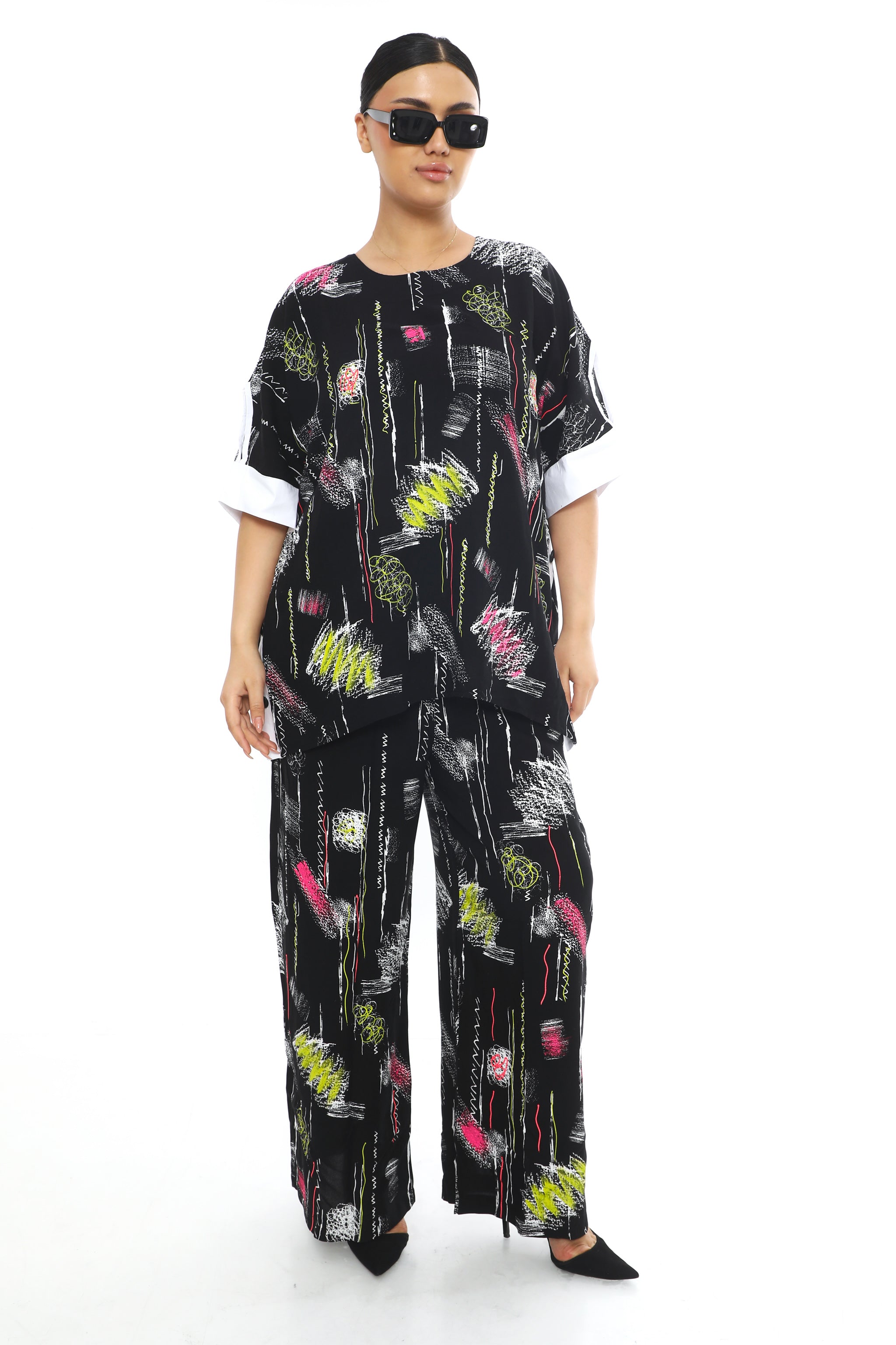 Luxusní dámský komplet s uměleckým vzorem –  halenka a široké kalhoty