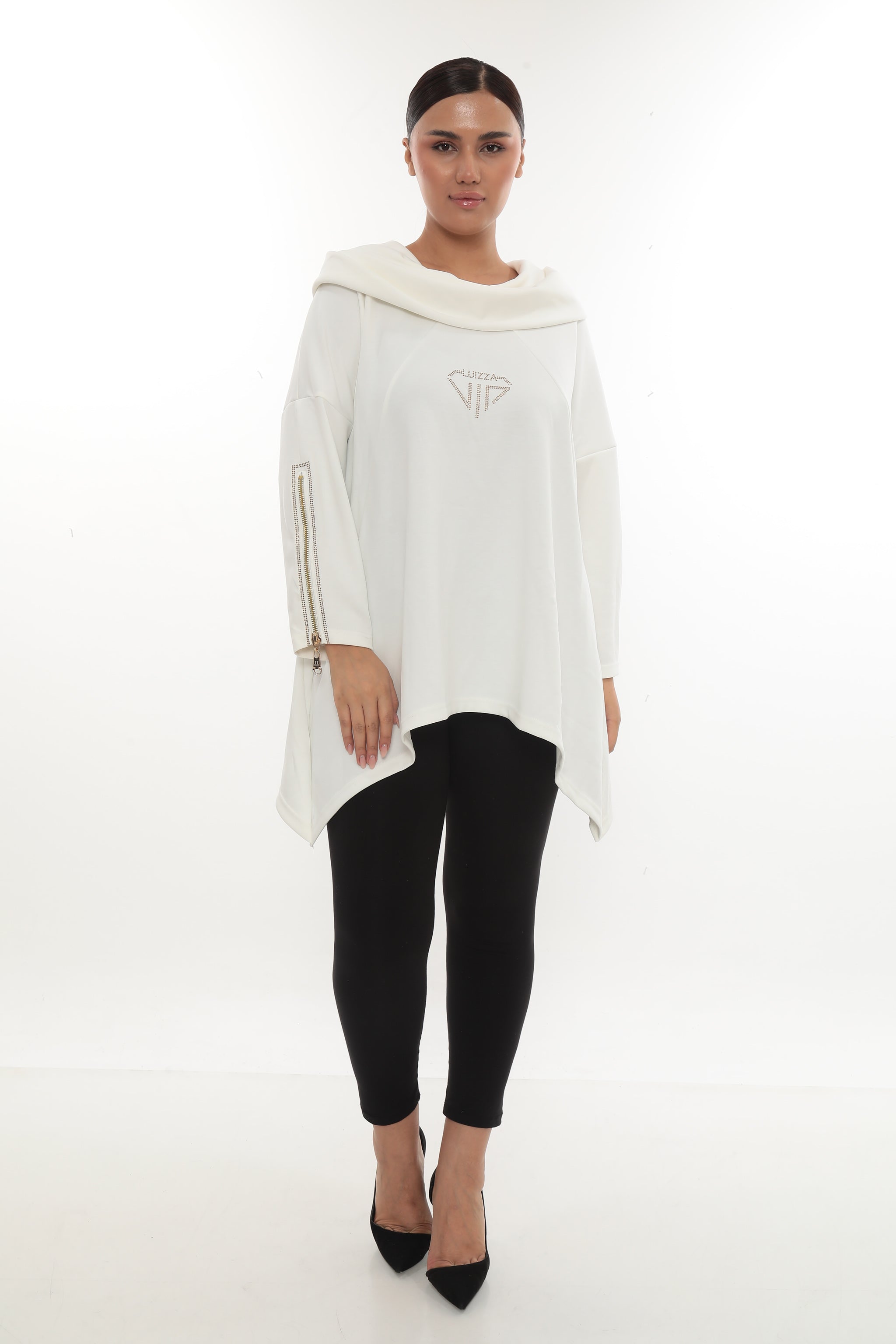 Dámská elegantní mikina s kapucí a zipovými detaily