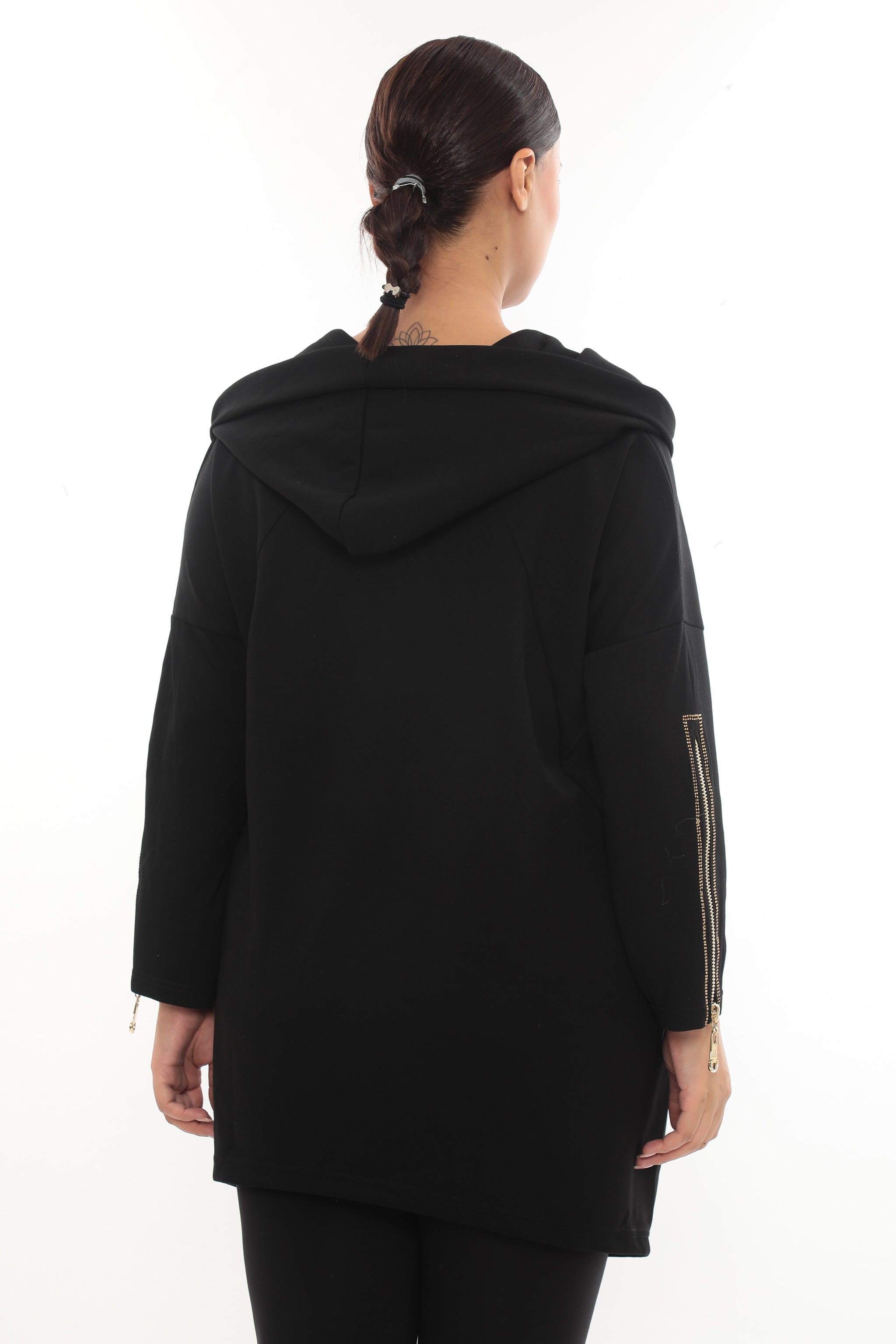 Dámská elegantní mikina s kapucí a zipovými detaily