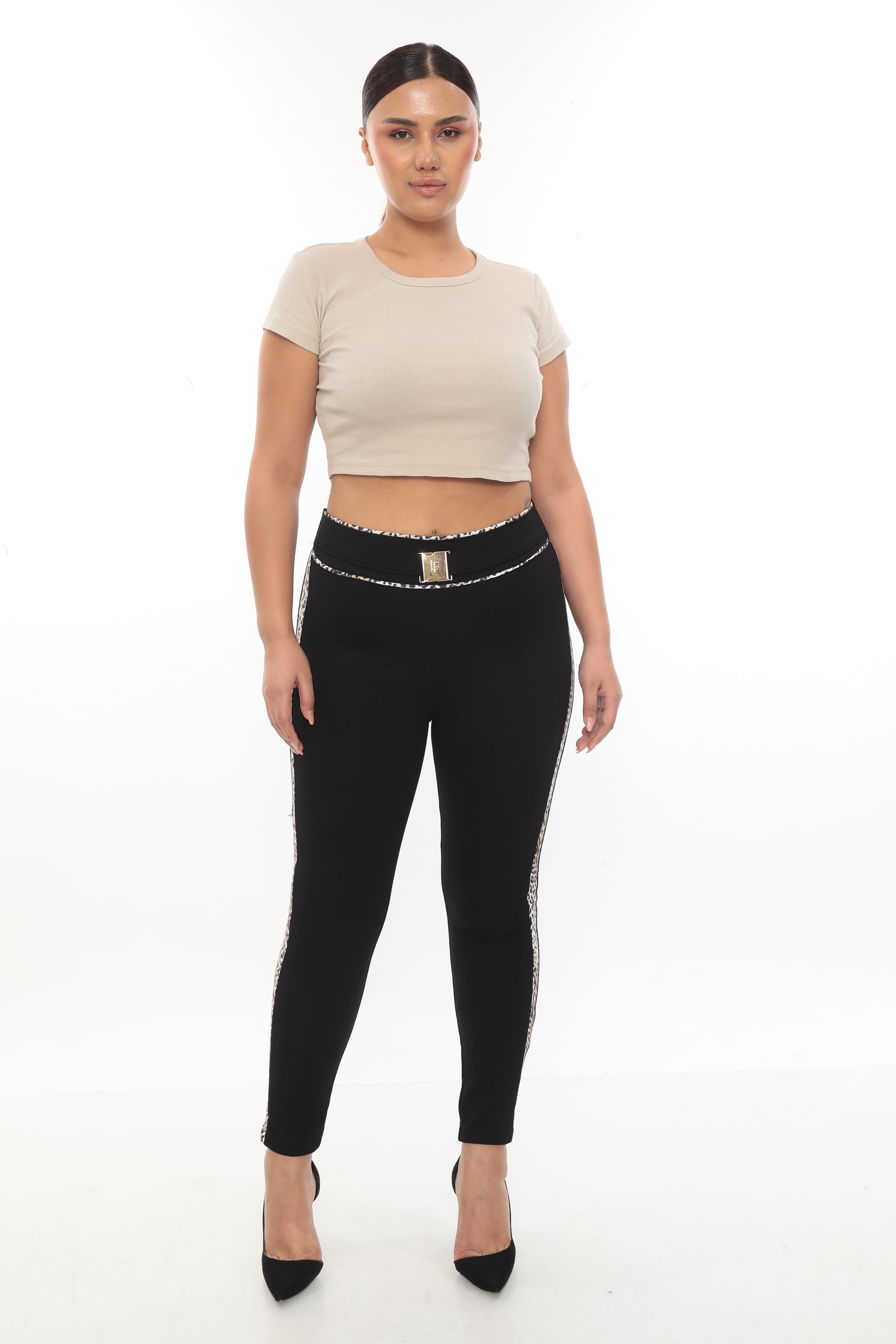 Černé elegantní kalhoty s leopardím pruhem